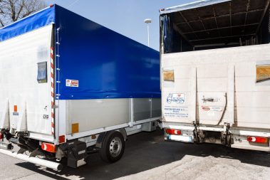 camion traslochi e trasporti di archivi, rifiuti e mezzi forti